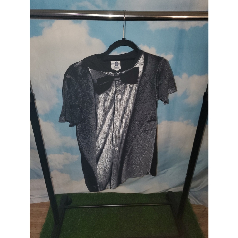 Doctor Dr Who Suit Tee